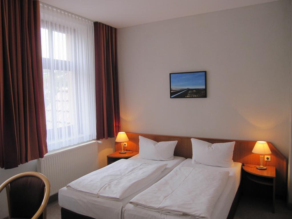 Hotel Am Kellerberg Trockenborn-Wolfersdorf Exteriér fotografie